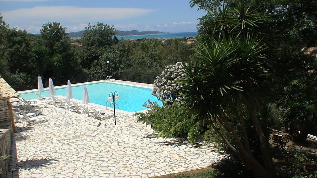 Natural Blue Green Apartment Almiros Beach 외부 사진